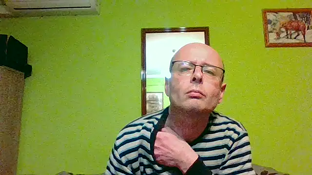 Tiger202441 online show from 05/20/26, 10:07