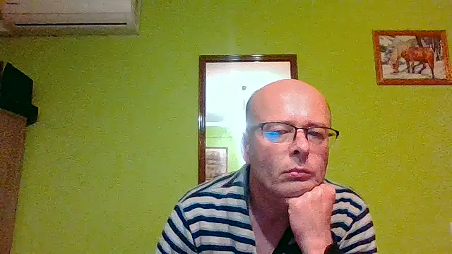 Snapshot of Tiger202441 chatting on 06/11/26, 09:23 Tiger202441 online show from 06/11/26, 09:23