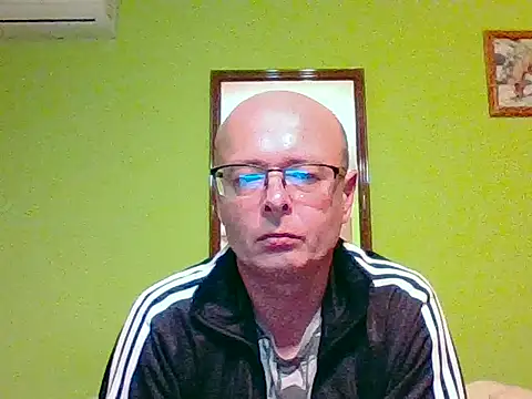 Tiger202441 online show from 10/09/25, 08:09