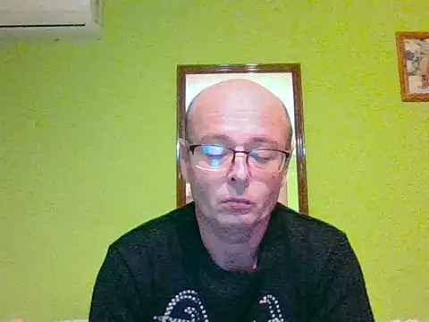 Tiger202441 online show from 11/16/25, 10:02