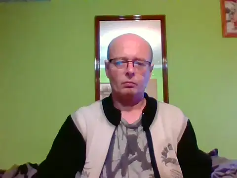 Tiger202441 online show from 03/15/26, 07:10