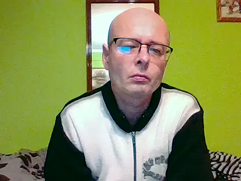 Tiger202441 online show from 12/22/25, 06:08