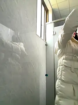 Asia-Melody online show from 12/18/25, 04:50