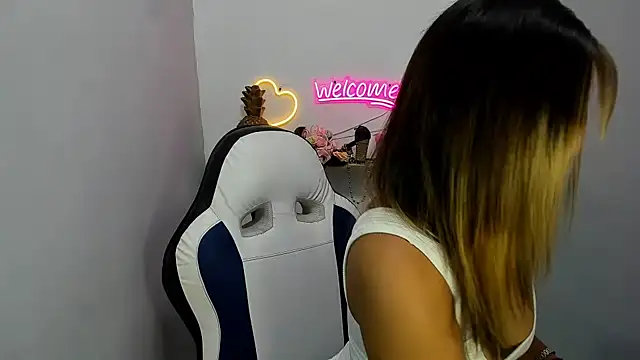 Dona Tela online show from 03/30/26, 07:04