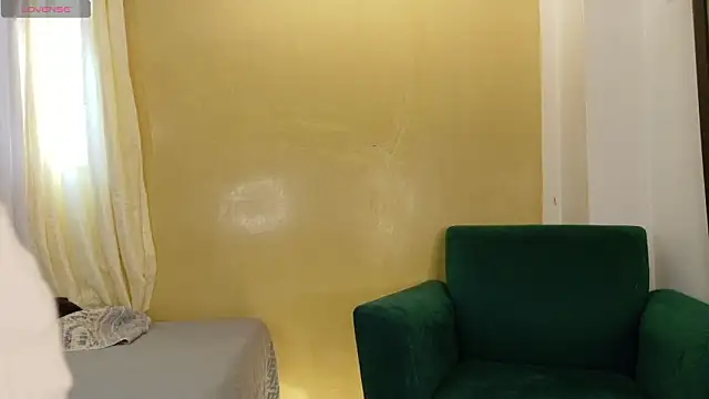 Snapshot of kittyzenn chatting on 02/01/26, 08:18 kittyzenn online show from 02/01/26, 08:18