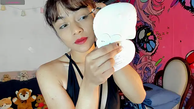 Snapshot of kittyzenn chatting on 09/19/25, 05:39 kittyzenn online show from 09/19/25, 05:39