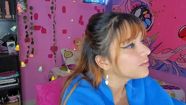 Snapshot of kittyzenn chatting on 02/11/25, 07:27 kittyzenn online show from 02/11/25, 07:27