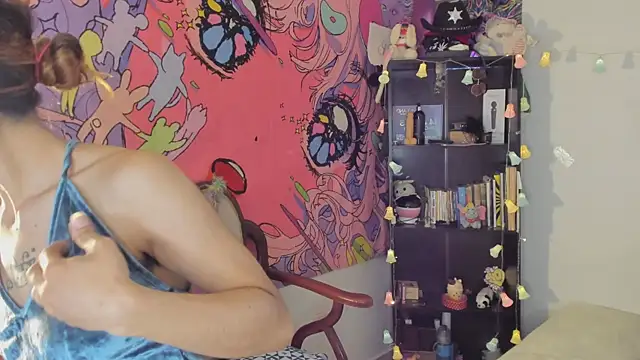 kittyzenn online show from 11/22/25, 06:18