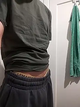 Dennis 2024 online show from 03/18/26, 06:38