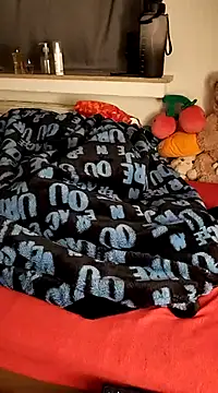 Dennis 2024 online show from 03/03/25, 02:33