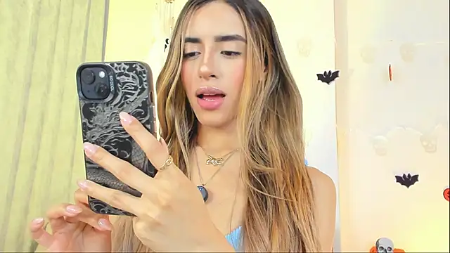 StormiRusso online show from 10/23/25, 01:04