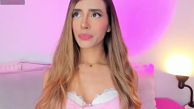 StormiRusso online show from 02/06/26, 01:45