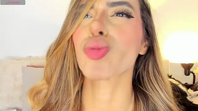 StormiRusso online show from 01/17/26, 02:26