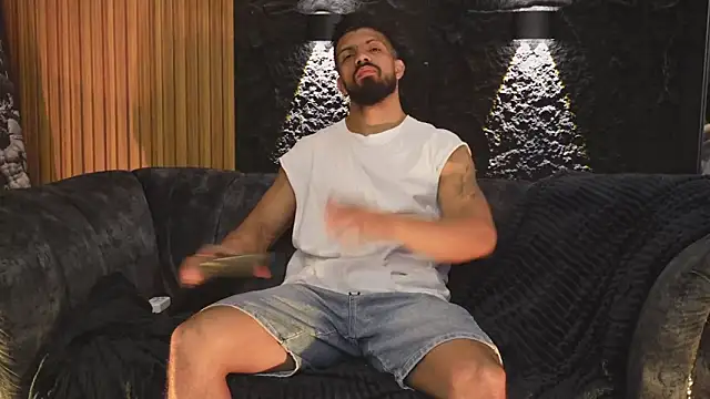 DannSaenz online show from 11/01/25, 11:59