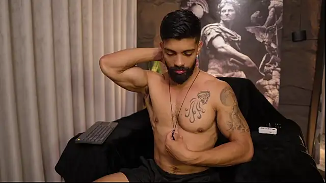 Snapshot of DannSaenz chatting on 03/06/26, 04:13 DannSaenz online show from 03/06/26, 04:13