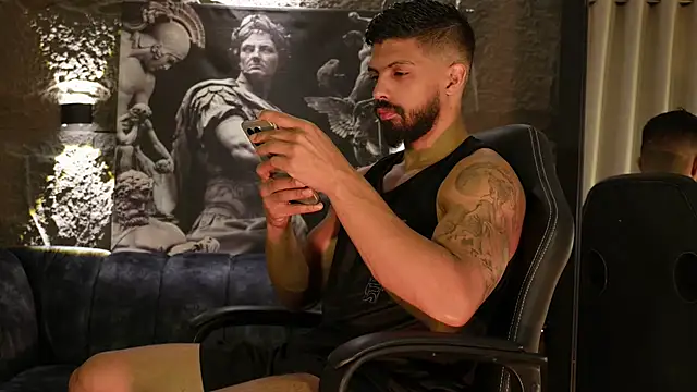 Snapshot of DannSaenz chatting on 02/22/26, 11:56 DannSaenz online show from 02/22/26, 11:56