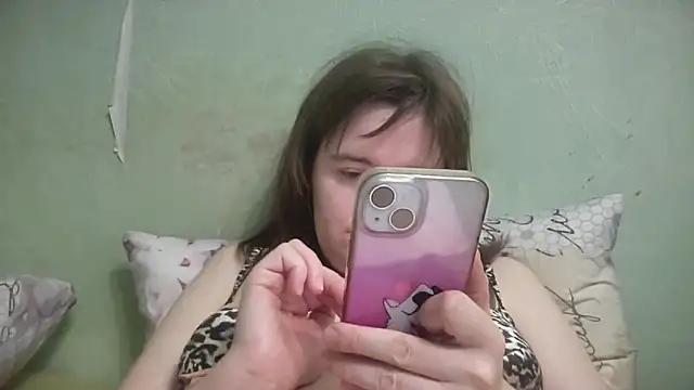 Diamond Tyler online show from 02/12/26, 05:34