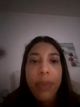 Snapshot of DanielaSaenz0 chatting on 12/02/25, 03:30 DanielaSaenz0 online show from 12/02/25, 03:30