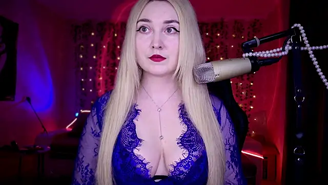 AllisonBlack  online show from 05/15/26, 07:45