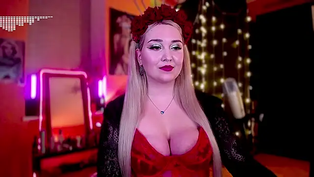 Snapshot of AllisonBlack_ chatting on 12/16/24, 10:03 AllisonBlack online show from 12/16/24, 10:03