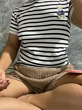 Linaannn online show from 05/19/26, 11:34