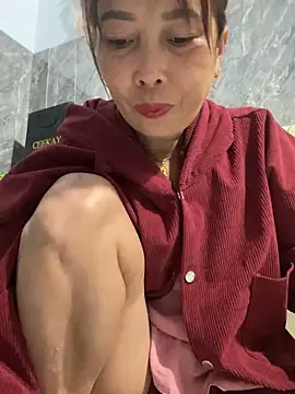 Linaannn online show from 03/25/26, 12:11