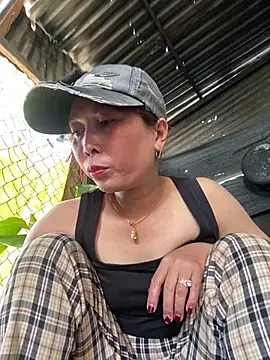 Linaannn online show from 02/25/26, 07:08