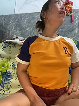 Linaannn online show from 03/13/26, 12:15