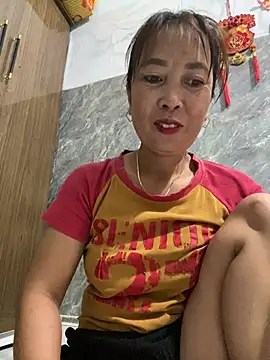 Linaannn online show from 05/24/26, 11:04