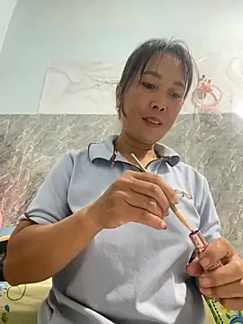 Linaannn online show from 11/03/25, 11:30