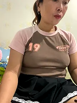 Linaannn online show from 09/14/25, 12:27