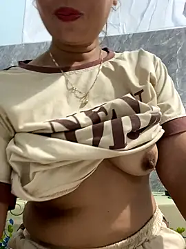 Linaannn online show from 11/02/25, 04:39