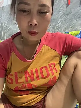 Linaannn online show from 03/24/26, 05:51