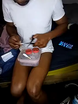 Convertiblechulo online show from 03/24/26, 03:39