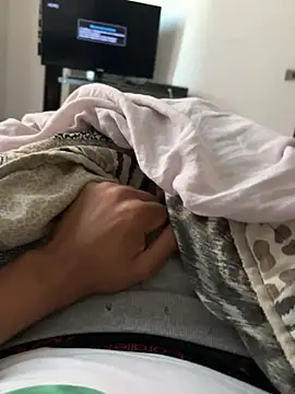 Lilyassjdhz online show from 04/23/26, 01:46