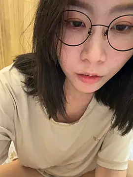 Ashepova000 online show from 02/05/26, 01:51