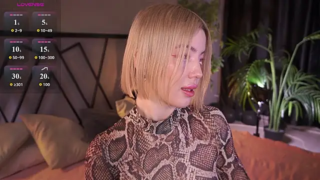 LindaThacker online show from 03/02/26, 04:24