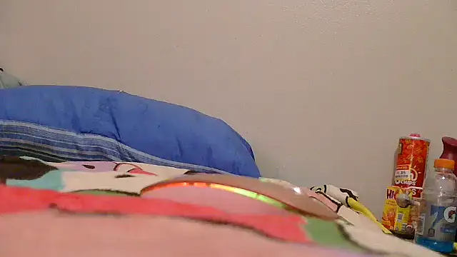 Snapshot of sissyhellokitty00 chatting on 02/20/25, 01:57 sissyhellokitty00 online show from 02/20/25, 01:57