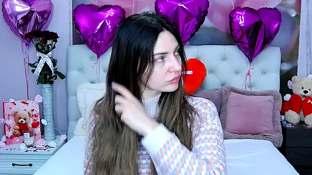 VioletUmi online show from 02/14/25, 09:34
