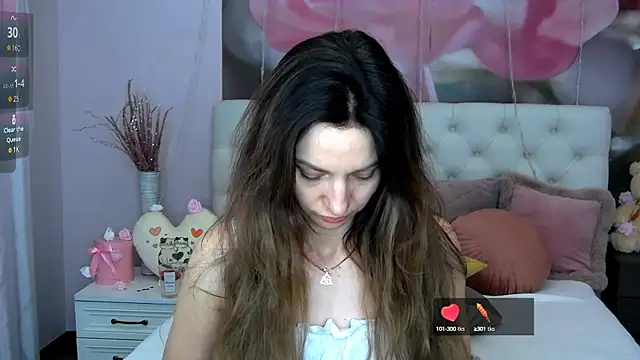 VioletUmi online show from 02/28/25, 08:09