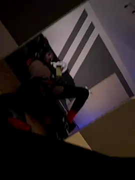 Snapshot of esteraulxxx chatting on 11/21/25, 09:58 esteraulxxx online show from 11/21/25, 09:58