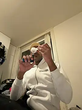 Snapshot of esteraulxxx chatting on 10/01/25, 10:57 esteraulxxx online show from 10/01/25, 10:57