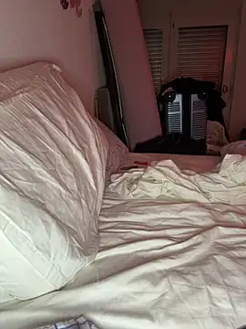 Snapshot of esteraulxxx chatting on 12/09/24, 09:58 esteraulxxx online show from 12/09/24, 09:58