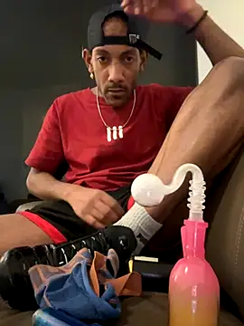 Snapshot of esteraulxxx chatting on 09/20/25, 06:18 esteraulxxx online show from 09/20/25, 06:18