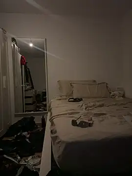 Snapshot of esteraulxxx chatting on 12/04/24, 02:58 esteraulxxx online show from 12/04/24, 02:58