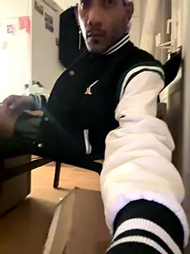 Snapshot of esteraulxxx chatting on 09/25/25, 10:16 esteraulxxx online show from 09/25/25, 10:16