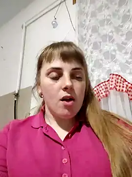 Snapshot of CoddessCrystal chatting on 03/17/25, 05:27 CoddessCrystal online show from 03/17/25, 05:27