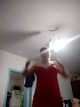 Snapshot of CoddessCrystal chatting on 10/27/25, 04:46 CoddessCrystal online show from 10/27/25, 04:46