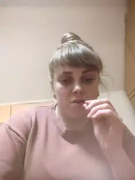 Snapshot of CoddessCrystal chatting on 02/04/26, 07:31 CoddessCrystal online show from 02/04/26, 07:31