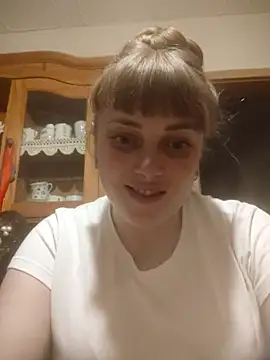 Snapshot of CoddessCrystal chatting on 02/06/26, 06:42 CoddessCrystal online show from 02/06/26, 06:42